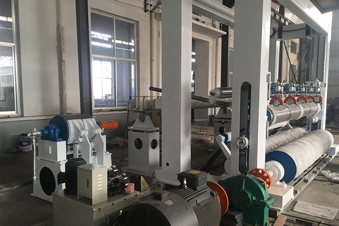 上引纸框架复卷机